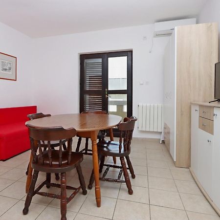 פג Apartments With A Parking Space Pag - 18345 מראה חיצוני תמונה