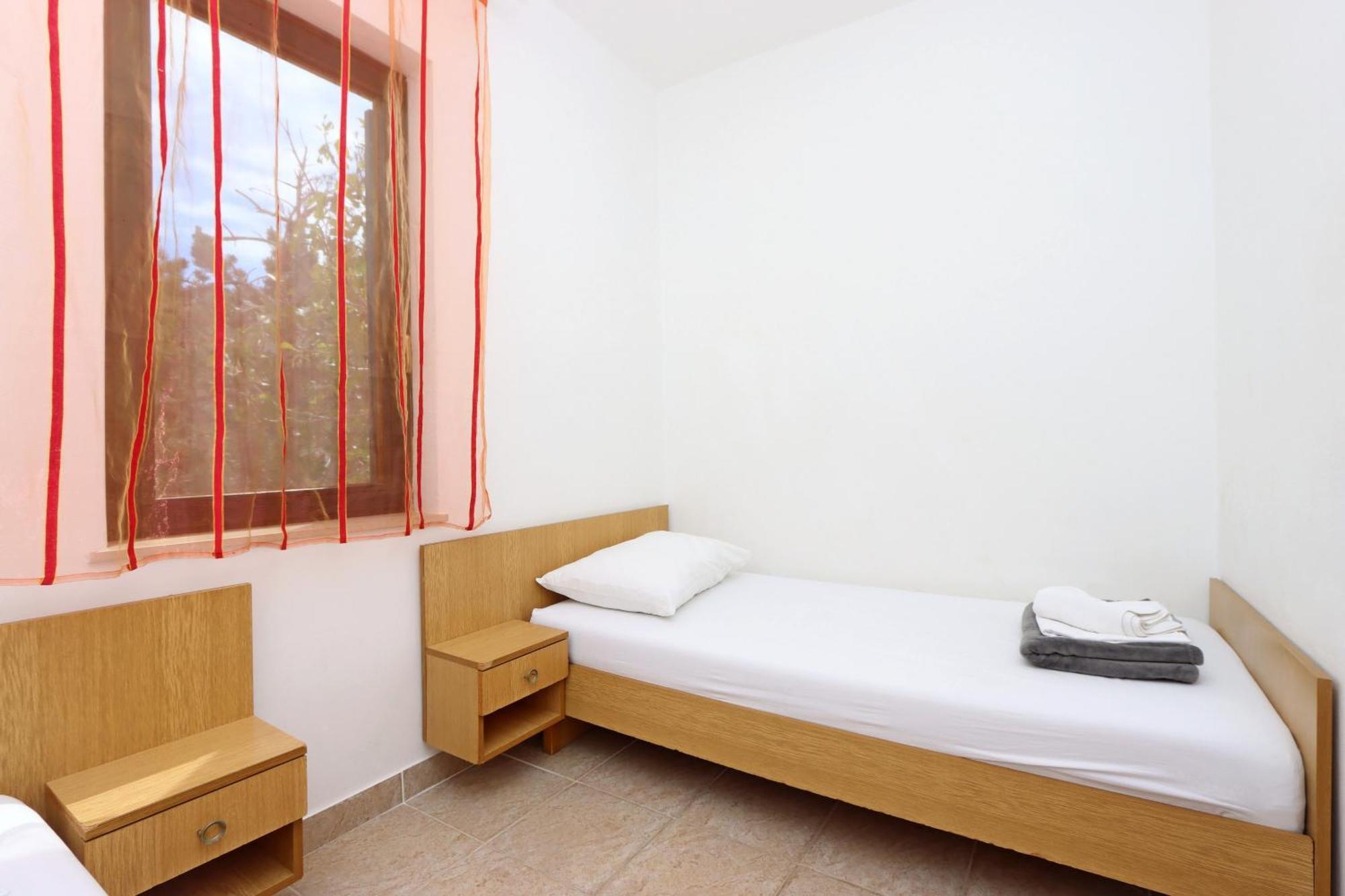פג Apartments With A Parking Space Pag - 18345 חדר תמונה